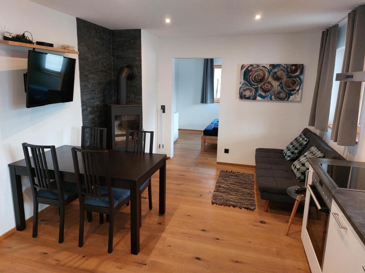 Haus Stroehle Apartamento Schruns Exterior foto